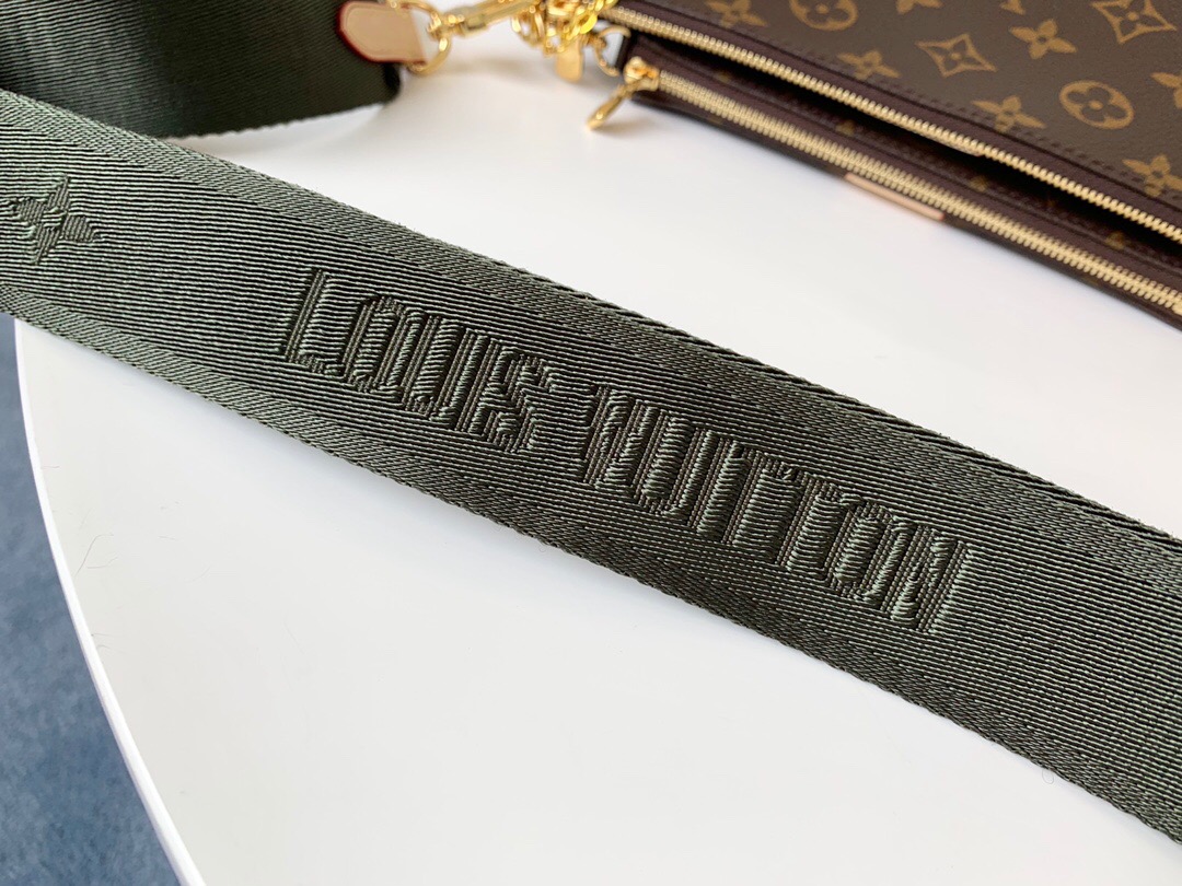 LOUIS VUITTON Monogram Multi Pochette Accessoires - CRIS&COCO LOUIS VUITTON Monogram Multi Pochette Accessories. Authentic Quality Bag with literature, dust bag and authenticity card. The hottest bag of the season, the LV Monogram Multi Pochette features a hybrid of Pochettes in varying sizes coated in LV’s monogram canvas leather. The Pochette Accessoires, Mini Pochette Accessoires, and round coin purse also come with a removable Louis Vuitton inscribed Khaki strap and gold-tone chain. | CRIS&COCO Authentic Quality bags and Accessories