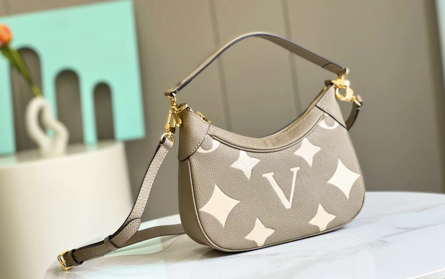 High-Grade Replica High-grade replica bag in a stylish display.