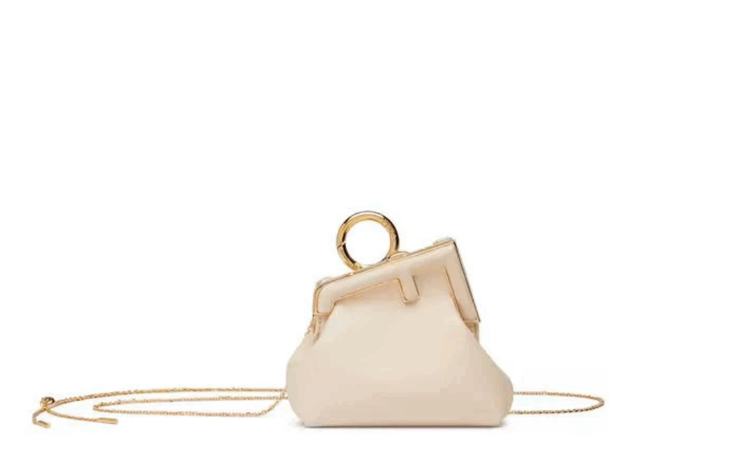 White Luxe, No Guilt: Bags That Radiate Rich Energy Without the Rich Price Tag