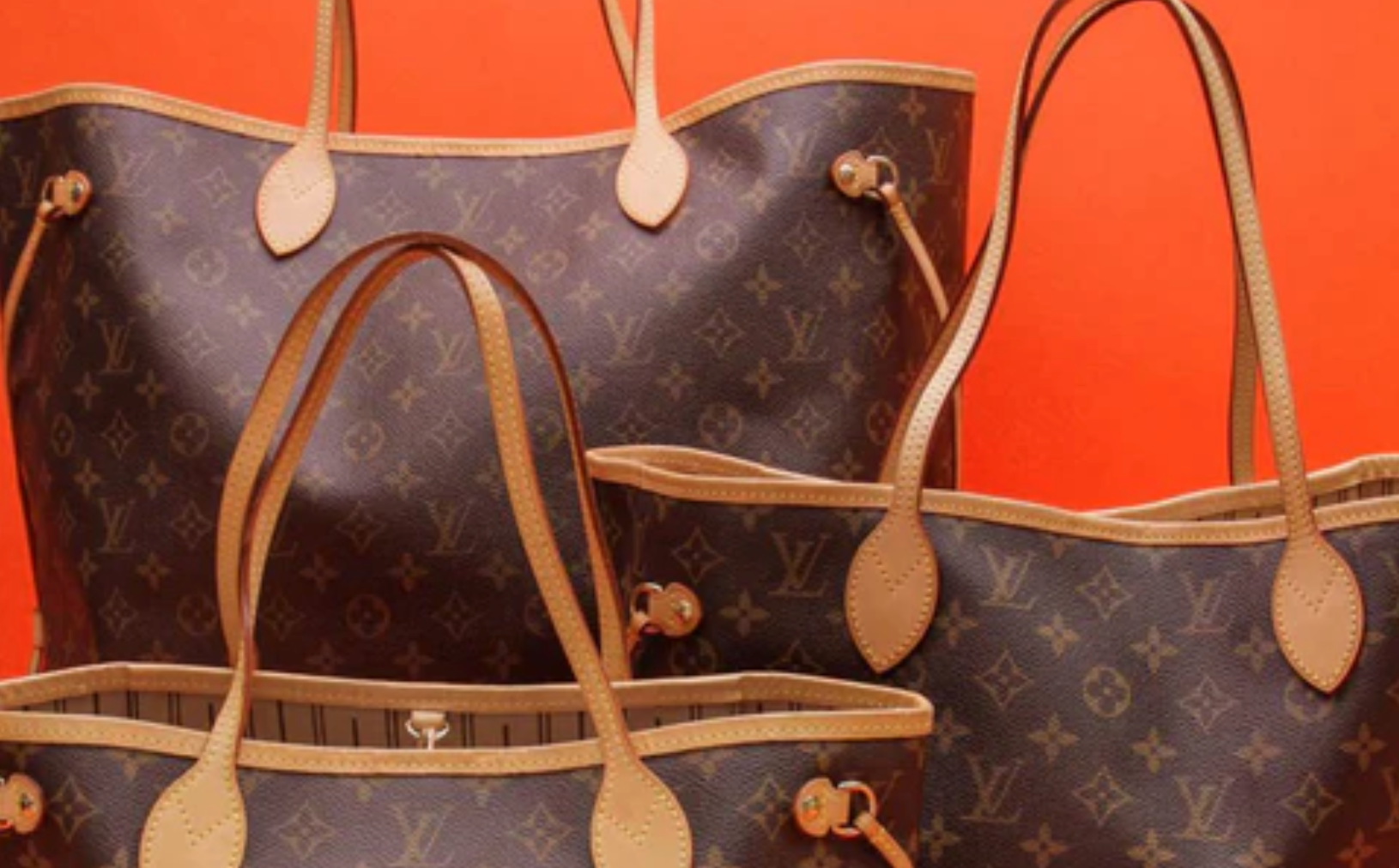 The canvas says status. The leather just tries to keep up. The canvas says status. The leather just tries to keep up.