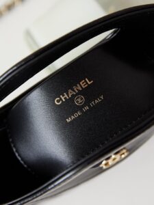 31 Nano Shopping Bag. Authentic quality luxury bag crafted in genuine leather comes with authenticity card, dust bag and gift bag. Small in size, grand in statement. A miniature marvel that captures the sophistication of *ANEL in its most playful form. Crafted with meticulous precision, this petite icon merges the timeless spirit of the *ANEL 31 with a modern twist on everyday elegance. Designed in supple lambskin and finished with gleaming gold-tone hardware, the Nano 31 doesn’t just carry your essentials — it carries your attitude. Whether worn crossbody, by hand, or dangling from the crook of your arm, this charming piece elevates every ensemble with a whisper of Parisian chic. Perfect for a night out or a day in the spotlight, it’s not just a bag — it’s your boldest accessory in its most compact form. Because luxury doesn't need to shout. Sometimes, it just needs to charm. - CRIS&COCO 31 Nano Shopping Bag. Authentic quality luxury bag crafted in genuine leather comes with authenticity card, dust bag and gift bag. Small in size, grand in statement. A miniature marvel that captures the sophistication of *ANEL in its most playful form. Crafted with meticulous precision, this petite icon merges the timeless spirit of the *ANEL 31 with a modern twist on everyday elegance. Designed in supple lambskin and finished with gleaming gold-tone hardware, the Nano 31 doesn’t just carry your essentials — it carries your attitude. Whether worn crossbody, by hand, or dangling from the crook of your arm, this charming piece elevates every ensemble with a whisper of Parisian chic. Perfect for a night out or a day in the spotlight, it’s not just a bag — it’s your boldest accessory in its most compact form. Because luxury doesn't need to shout. Sometimes, it just needs to charm.