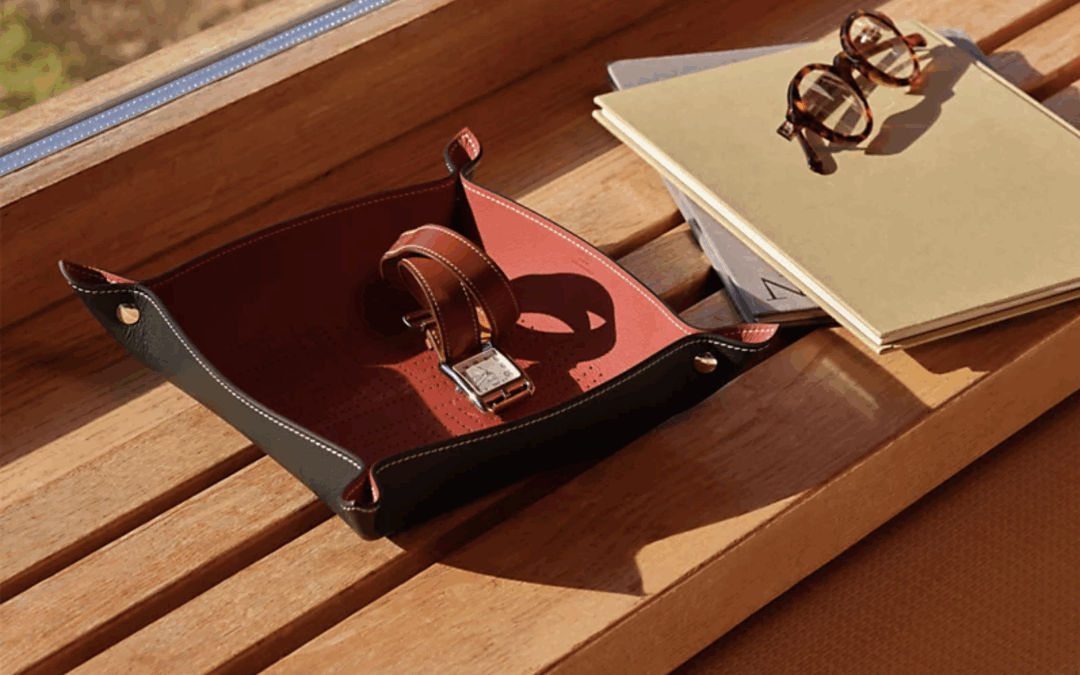 A New Vision for Daily Refinement: The Replica Mises et Relances Change Tray