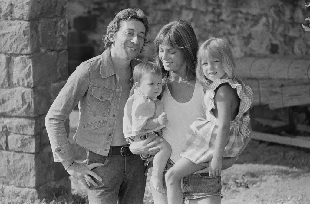 The Anti-It Bag: Jane Birkin’s Basket and the Art of Not Caring