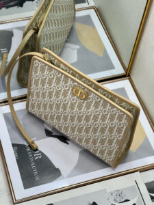 30 Montaigne Dea Pouch. Authentic quality luxury bag crafted in genuine leather comes with authenticity card, dust bag and gift bag. Effortless Elegance, Perfectly Packaged. Elevate your everyday with the 30 Montaigne Dea pouch- where timeless Dior heritage meets modern utility.Expertly crafted in iconic *ior Oblique jacquard and finished with the elegant CD signature, this pouch is more than just an accessory — it’s a statement. Its spacious interior offers room for your essentials, while the structured silhouette transitions effortlessly from clutch to organizer within your *ior Book Tote. Whether carried solo or nested in your favorite bag, the Dea pouch is your answer to understated sophistication with unmistakable style. - CRIS&COCO 30 Montaigne Dea Pouch. Authentic quality luxury bag crafted in genuine leather comes with authenticity card, dust bag and gift bag. Effortless Elegance, Perfectly Packaged. Elevate your everyday with the 30 Montaigne Dea pouch- where timeless Dior heritage meets modern utility.Expertly crafted in iconic *ior Oblique jacquard and finished with the elegant CD signature, this pouch is more than just an accessory — it’s a statement. Its spacious interior offers room for your essentials, while the structured silhouette transitions effortlessly from clutch to organizer within your *ior Book Tote. Whether carried solo or nested in your favorite bag, the Dea pouch is your answer to understated sophistication with unmistakable style.