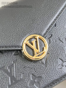 Wallet On Chain Rosy. Authentic quality luxury bag crafted in genuine leather comes with authenticity card, dust bag and gift bag. Rosy Elegance, Effortlessly Carried. Introducing the Wallet On Chain Rosy—a compact statement of modern elegance. Crafted from the House’s signature Monogram Empreinte leather, this chic piece brings timeless sophistication to any outfit. The design shines with a gold-toned LV Circle and a sleek chain strap, offering effortless shoulder carry for day or night. Despite its refined silhouette, the Rosy is smartly sized to hold your everyday must-haves, complete with three secure card slots to keep essentials organized. A perfect blend of luxury, versatility, and iconic craftsmanship—your new go-to accessory for every occasion. - CRIS&COCO Wallet On Chain Rosy. Authentic quality luxury bag crafted in genuine leather comes with authenticity card, dust bag and gift bag. Rosy Elegance, Effortlessly Carried. Introducing the Wallet On Chain Rosy—a compact statement of modern elegance. Crafted from the House’s signature Monogram Empreinte leather, this chic piece brings timeless sophistication to any outfit. The design shines with a gold-toned LV Circle and a sleek chain strap, offering effortless shoulder carry for day or night. Despite its refined silhouette, the Rosy is smartly sized to hold your everyday must-haves, complete with three secure card slots to keep essentials organized. A perfect blend of luxury, versatility, and iconic craftsmanship—your new go-to accessory for every occasion.