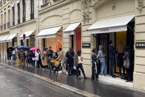 CHANEL store Paris Waiting Line